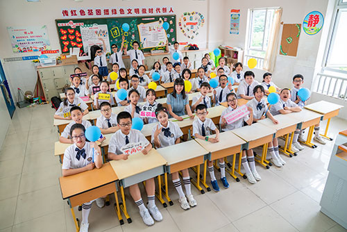 庆元小学生毕业季集体照拍摄